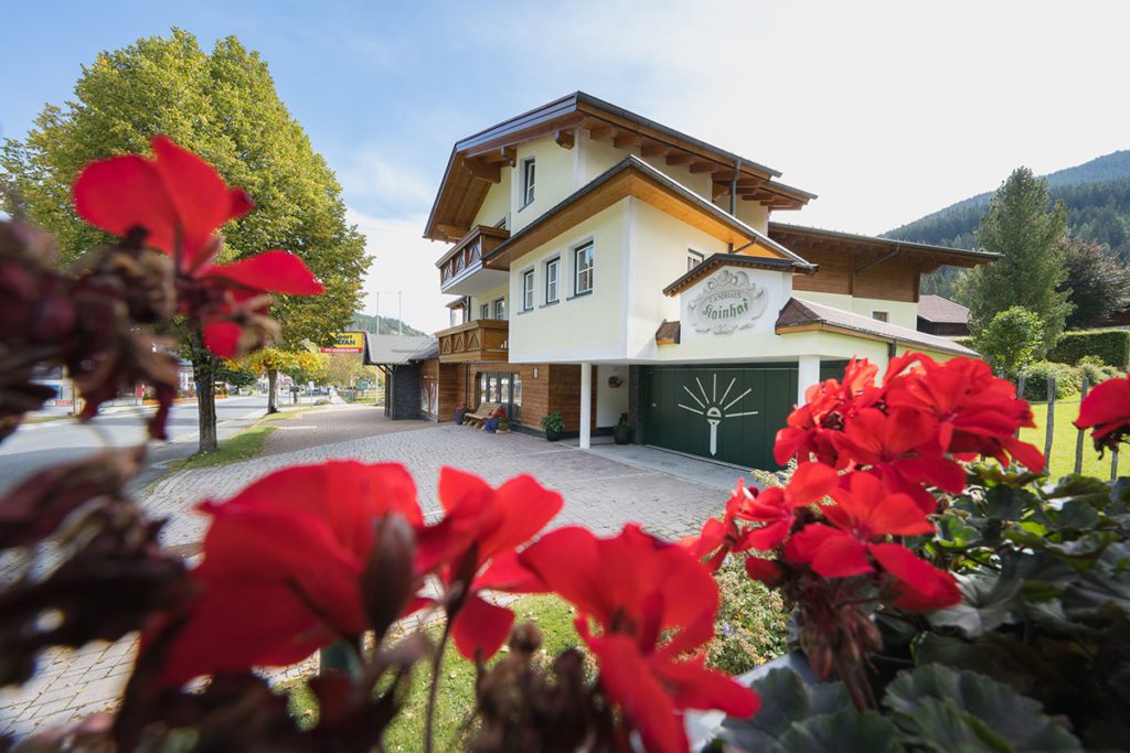 Landhaus Kainhof - Ferienwohnungen in Filzmoos